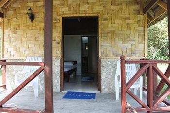 Alofa Beach Bungalows Lenakel  Экстерьер фото